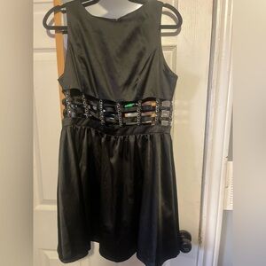Size L Dress - Nameless Black Strapless Dress with Cut-Out Chain Details